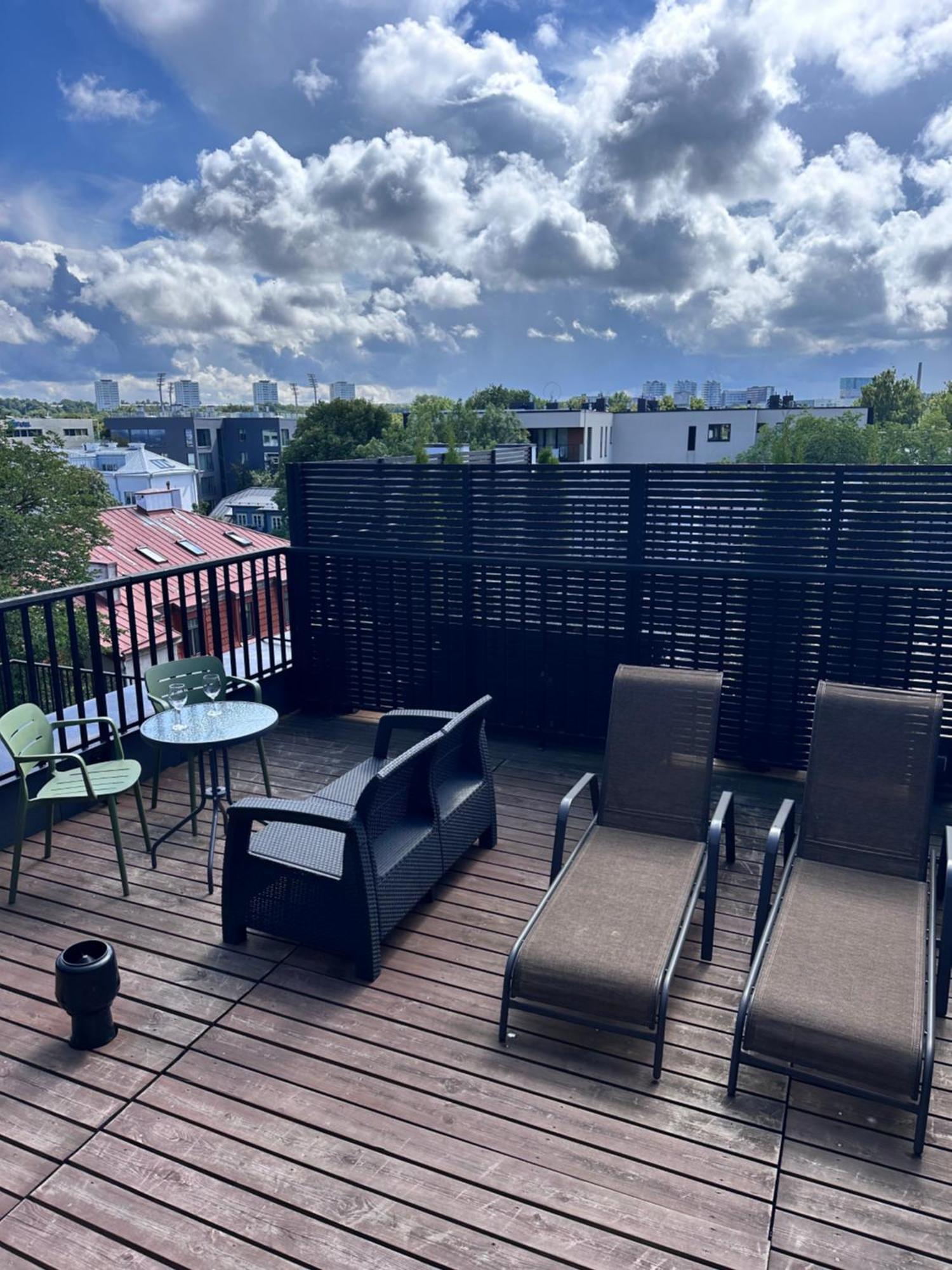 Thomas' Home - Trendy, Central & Balcony تالين المظهر الخارجي الصورة