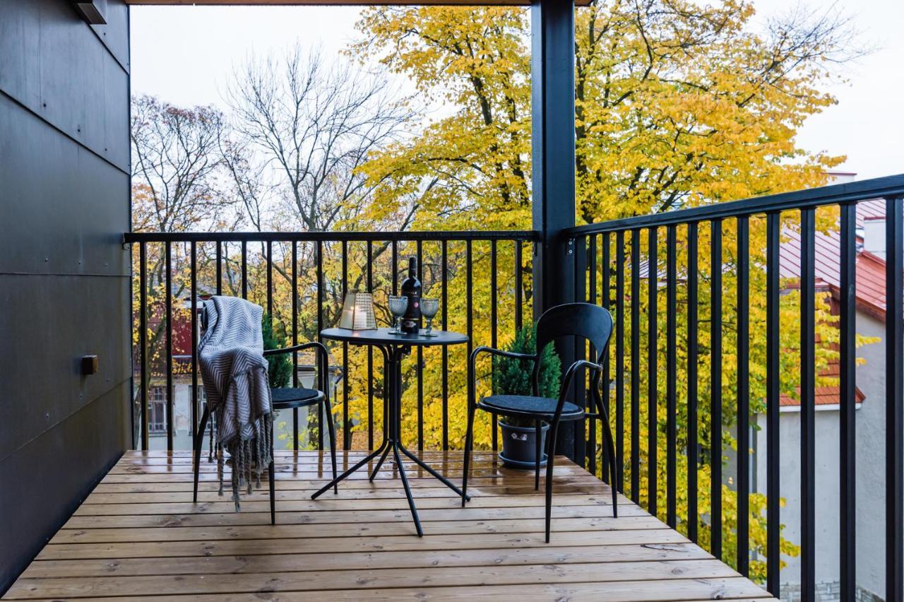 Thomas' Home - Trendy, Central & Balcony تالين المظهر الخارجي الصورة